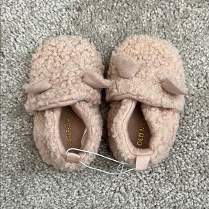 Old Navy Blush Fuzzy Kids Slippers